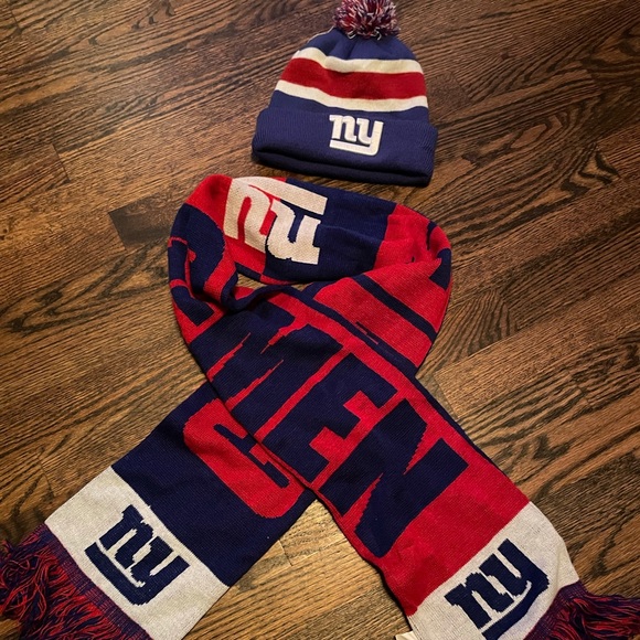NY Giants hat and scarf - Picture 1 of 3